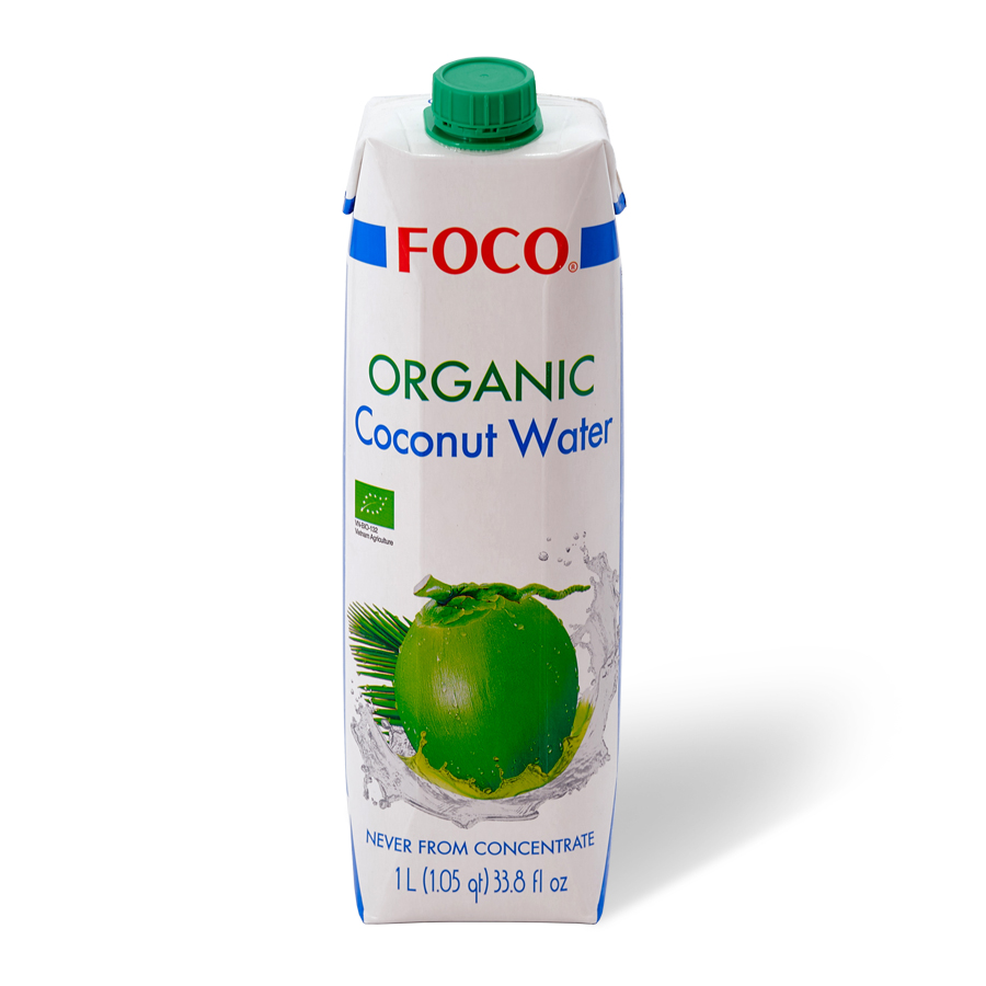 Кокосовая вода FOCO
Естественным образом полученная жидкость из кокосового ореха популярный напиток в тропических странах.
Используется в качестве натурального энергетического или спортивного напитка с небольшим содержанием жиров, углеводов и калорий. Содержит большое количество электролитов.
Упаковка емкостью 1 литр.