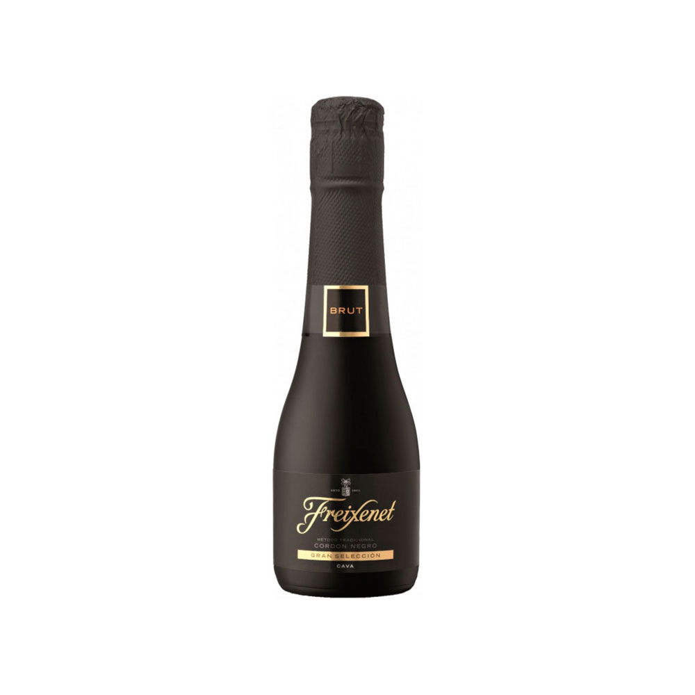 Вино Freixenet Cordon Negro 200 мл бел/сух

Freixenet Cordon Negro - символ неповторимого испанского вкуса в мире элитных игристых вин. Насыщенный аромат этого вина украсит любой праздничный стол и подарит вам по-истине королевские чувства наслаждения. Богатые ноты красных ягод, апельсина и специй раскрываются в букете этого вино. Подтянутая кислотность и изящная структура делают его превосходным в своем классе.

Особенности товара:


	Утонченный букет ароматов, насыщенный тонами красных ягод и цитрусовых.
	Изящный вкус с подтянутой кислотностью.
	Идеально подходит для праздничных мероприятий.
	Элегантный дизайн бутылки.
	Производится по технологии метонде шампануаз.
	Изготовлено в Испании.


Рекомендации по применению:


	Обладает универсальностью в сочетании со многими блюдами.
	Идеально сочетается с морепродуктами, рыбой и белым мясом.
	Отлично подходит для аперитива.
	Рекомендуется подавать охлажденным.
	Рекомендуемая температура подачи 6-8 &deg; C.


Условия хранения товара:


	Вино Freixenet Cordon Negro должно храниться в прохладном месте.
	Избегайте прямых солнечных лучей и мест с высокой влажностью.
	Идеальная температура хранения составляет 6-8 &deg; C.
	Хранить в горизонтальном положении для сохранения пробки во влажном состоянии.
	Рекомендуется потребить в течение 1-2 лет после покупки.