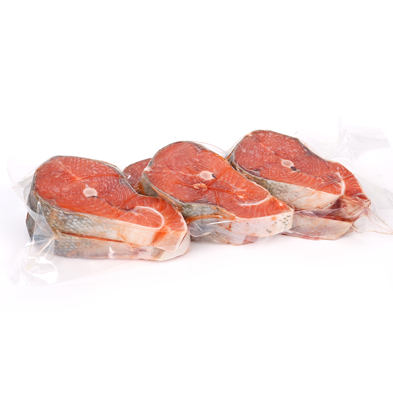 Стейк-Подкова из Океанической Форели
Стейки произведены и упакованы из норвежской форели на производстве KingFisher. Качество рыбы Superior.
Каждый стейк весит от 200 до 300 грамм, в упаковке содержится 3-4 штуки весом около килограмма.